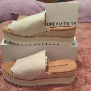 Dream Pairs Women's Cream Platform Slides